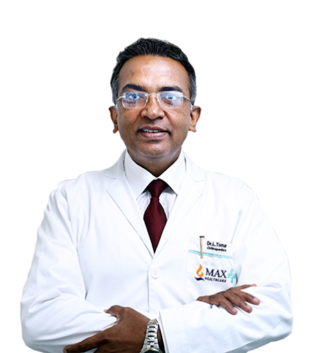 Dr. L. Tomar — Senior Orthopaedic & Joint Replacement Surgeon, Delhi